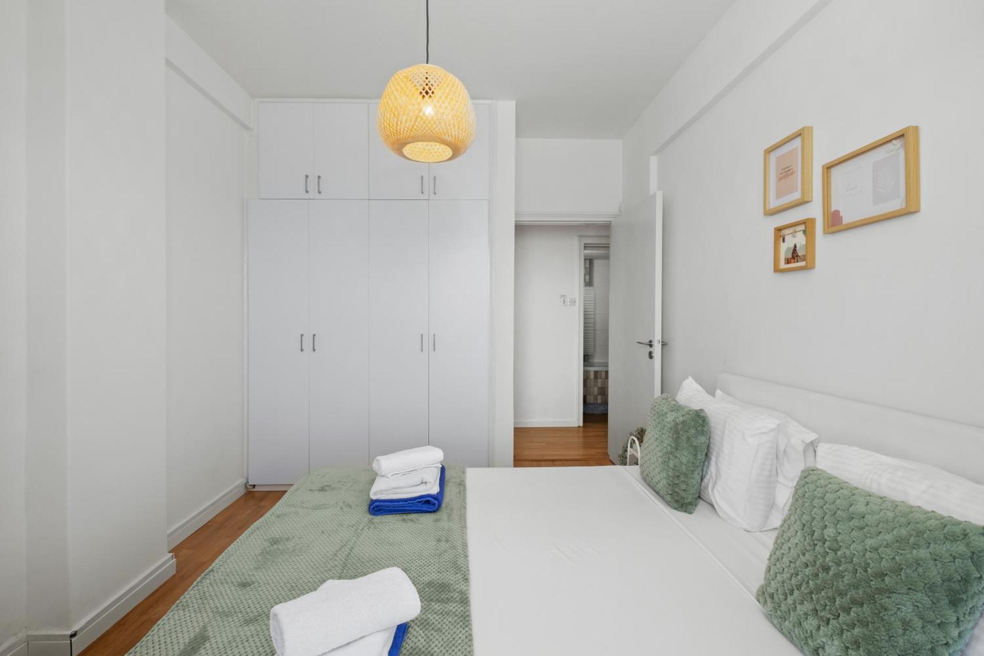 Lazuli Sea View Beachfront- Ap 61 Larnaca Bagian luar foto